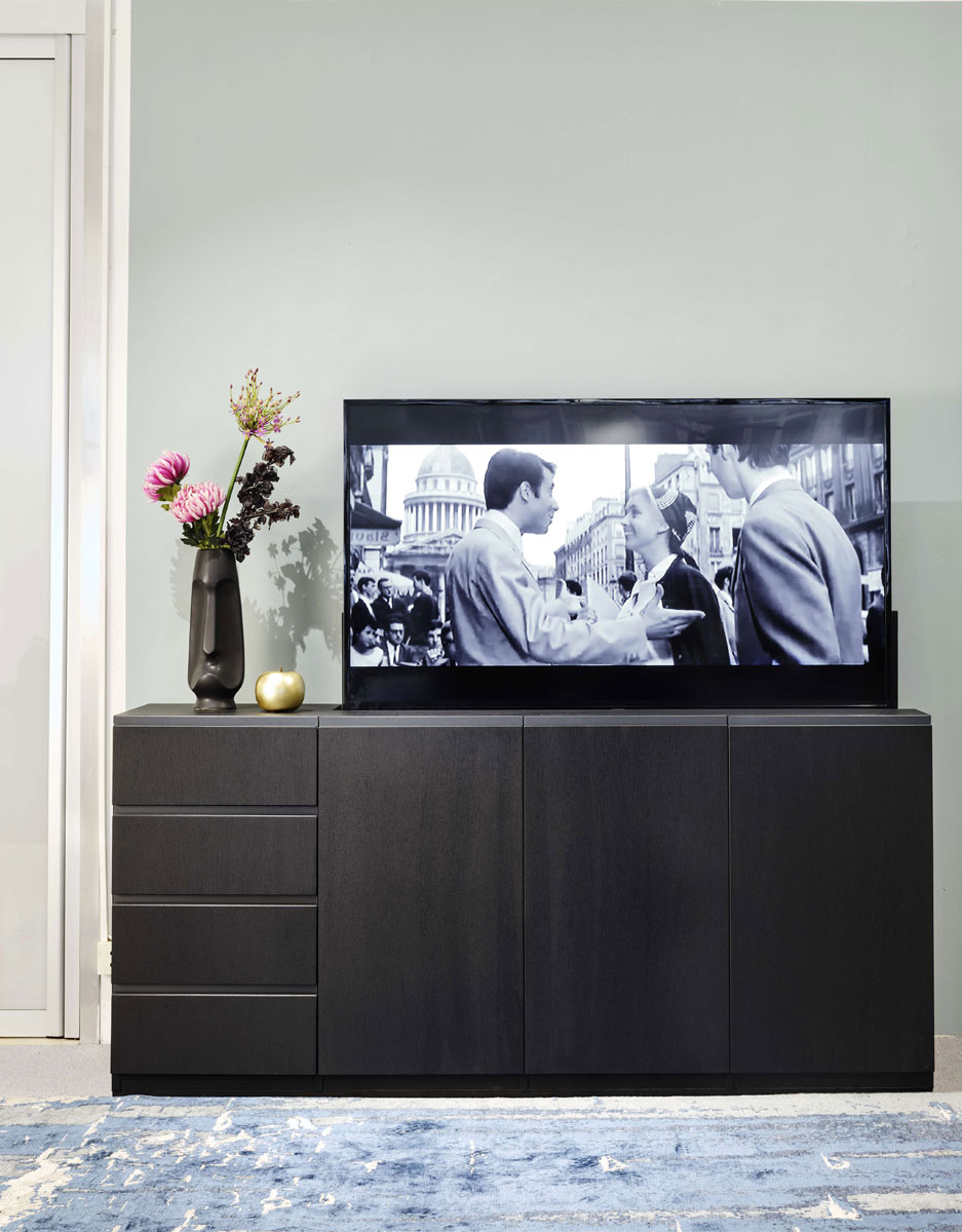 Cavum Medio TV-Sideboard von Cramer Holzmanufaktur