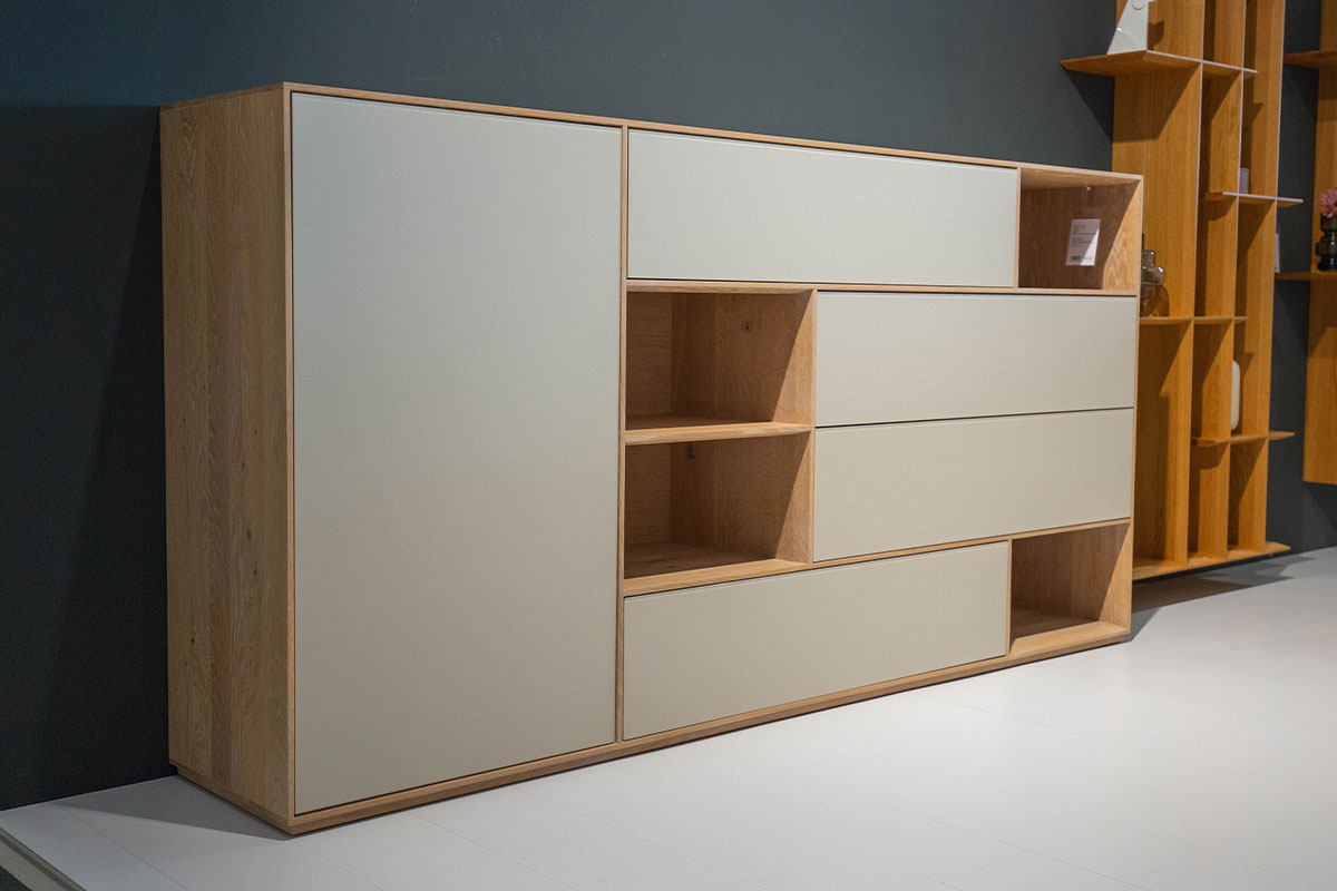 Sideboard Sigma von Rodam für 3.990 € Sideboard Sigma von Rodam für 3.990 €