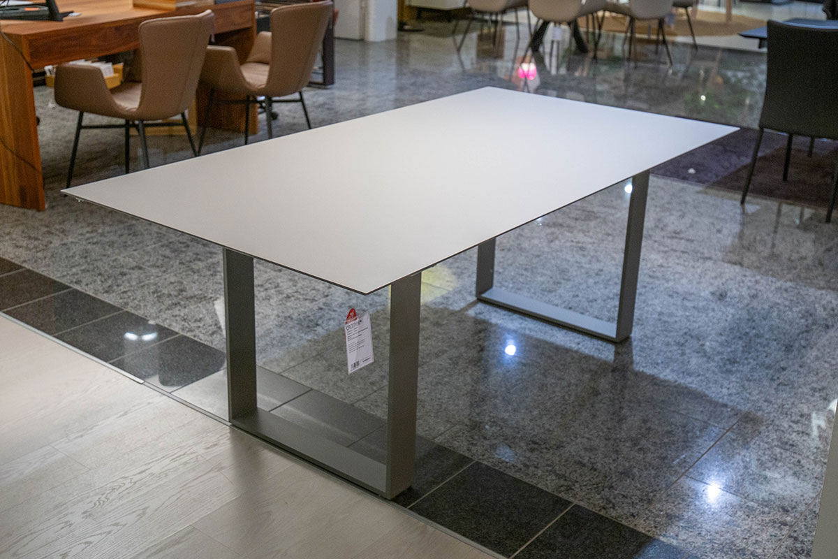 Esstisch Mirado (ausziehbar) von Bacher für 5.750 € Esstisch Mirado (ausziehbar) von Bacher für 5.750 €