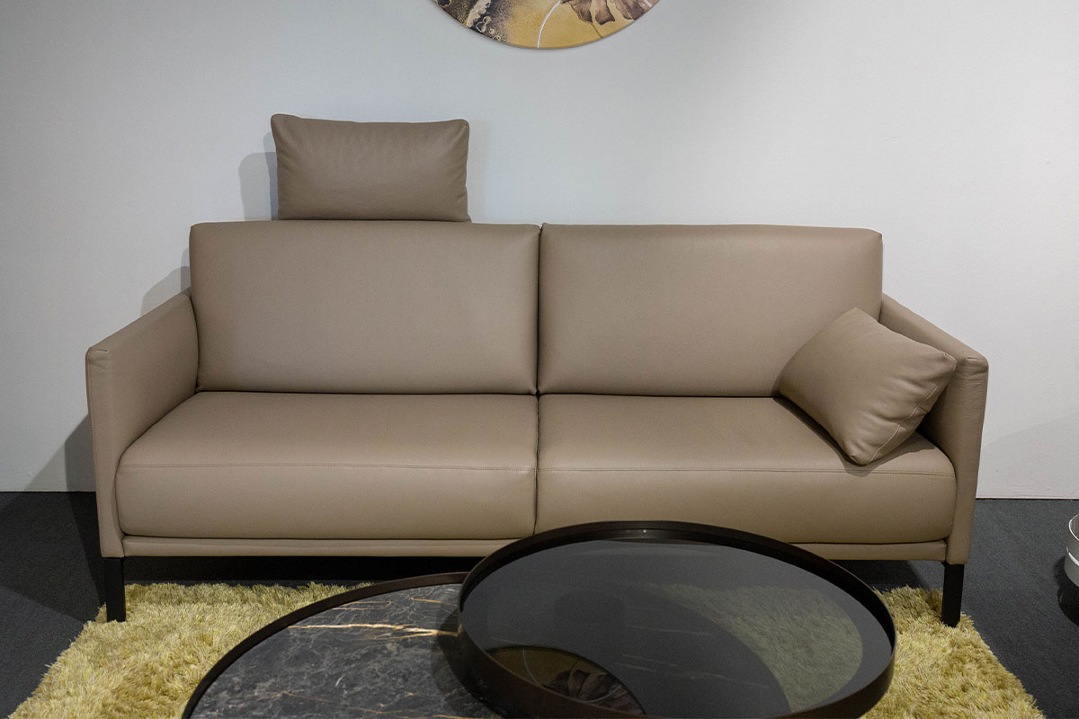 Sofa Cara von Rolf Benz für 7.500 € Sofa Cara von Rolf Benz für 7.500 €