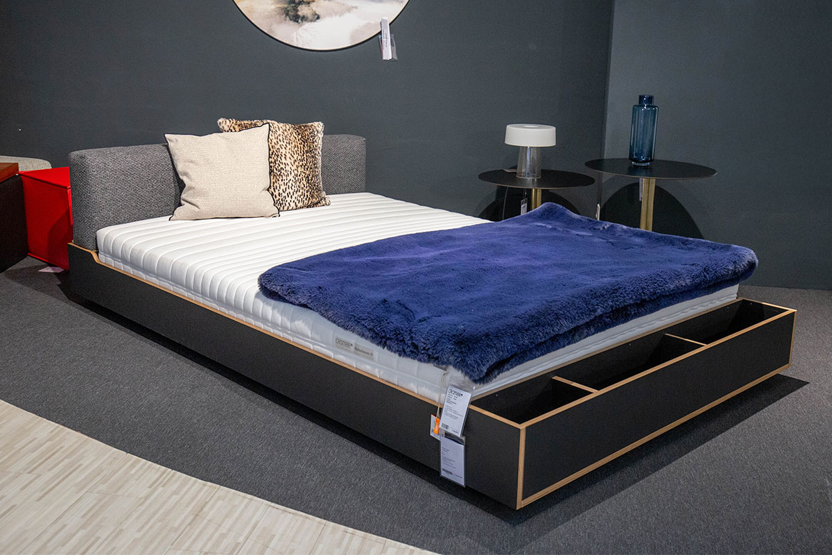 Bett Maude inkl. Lattenrost und Matratze von Müller Möbelwerkstätten für 2.450 € Bett Maude inkl. Lattenrost und Matratze von Müller Möbelwerkstätten für 2.450 €