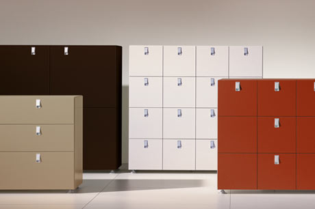 Menos Kommode von Peter Maly