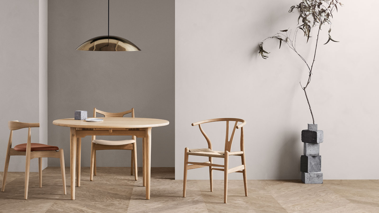 Carl Hansen & Søn verbindet traditionelle Tischlerkunst mit innovativer Fertigungstechnologie