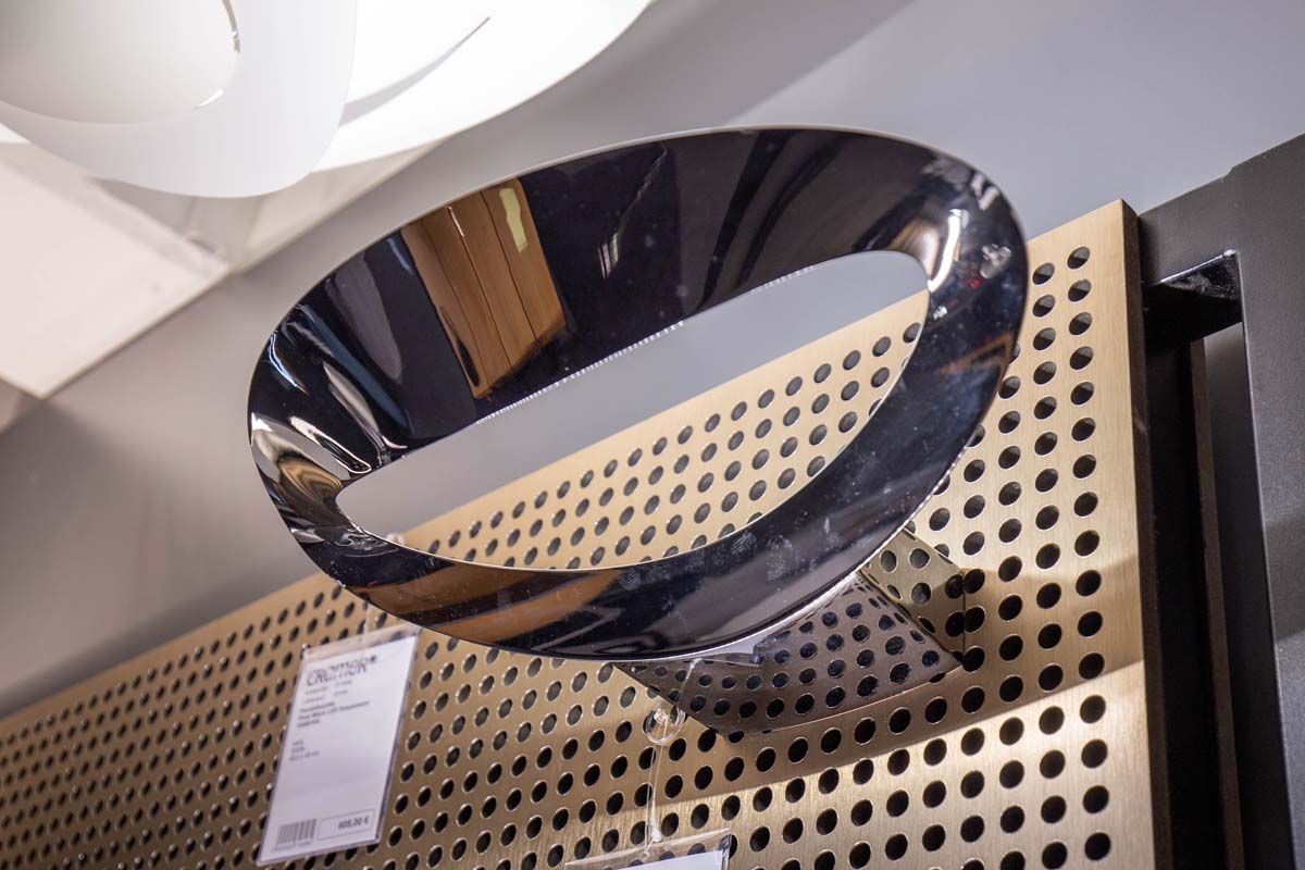 Wandleuchte Mesmeri LED Chrom von Artemide im Sale