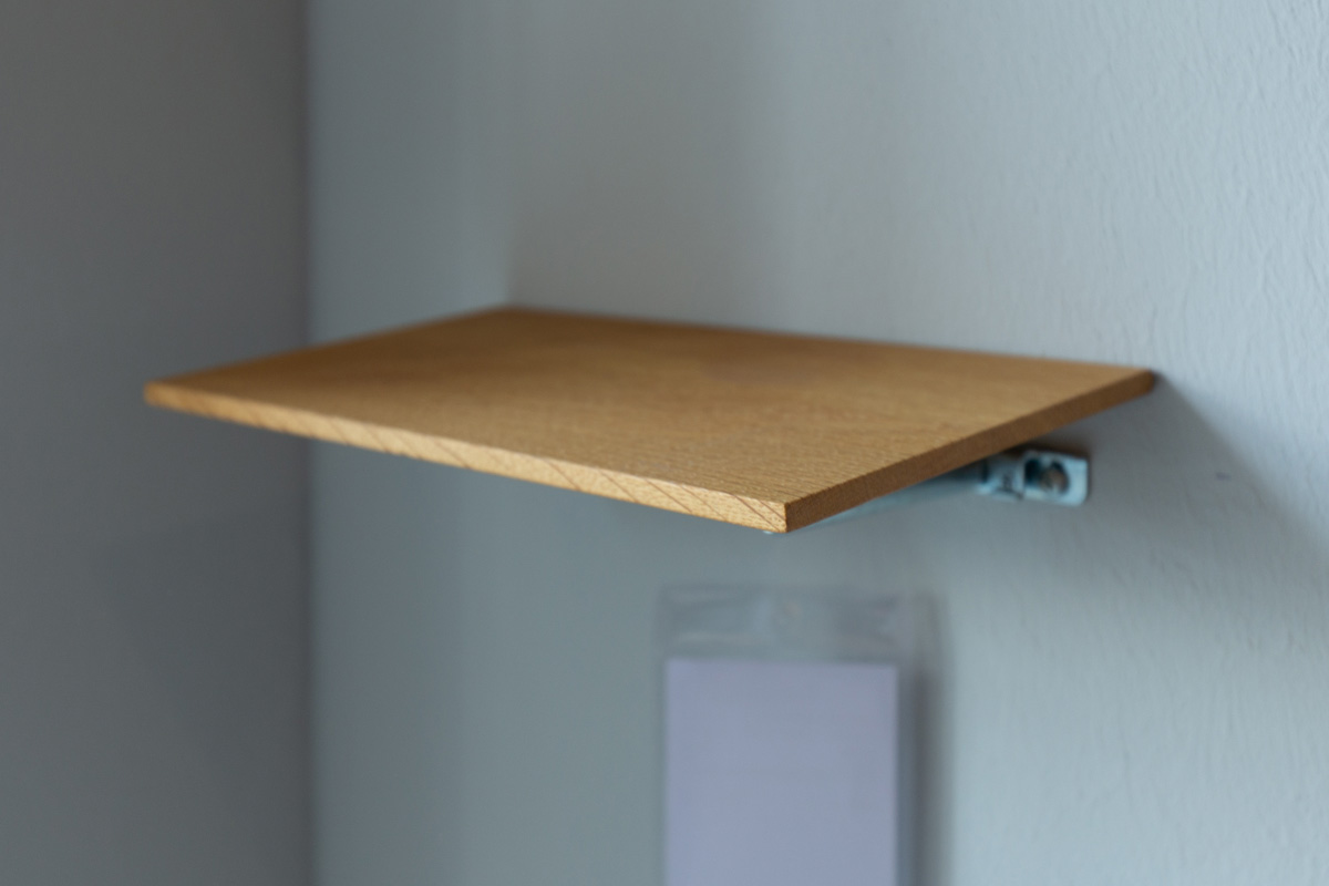 Wandtablar Cut von Schönbuch im Sale