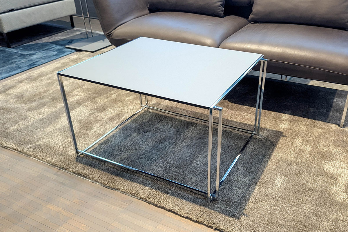 Couchtisch Minero von Bacher im Sale