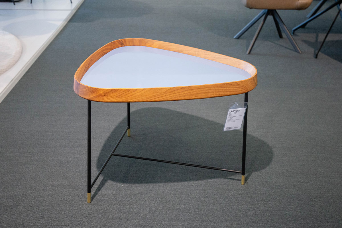 Beistelltisch Fritz 3 von Porada für 1.250 € Beistelltisch Fritz 3 von Porada für 1.250 €