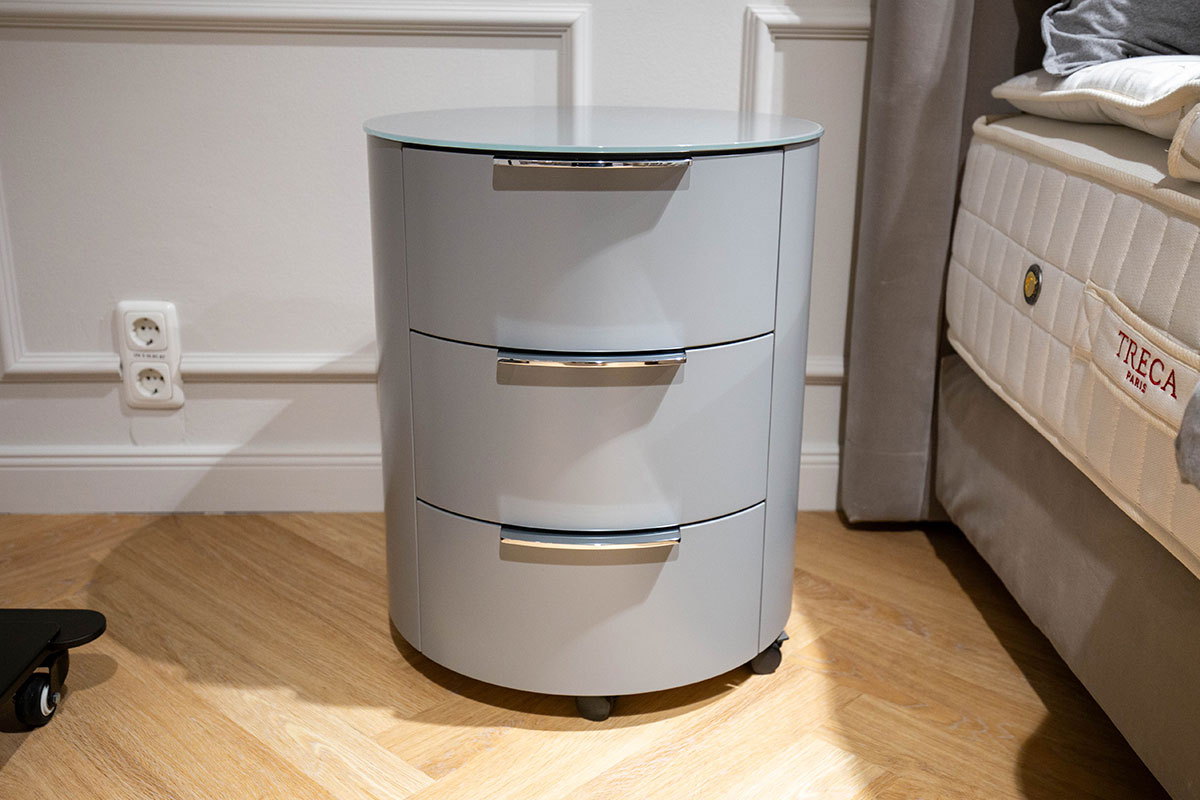 Rundkommode Conga zement von Schönbuch für 1.990 € Rundkommode Conga zement von Schönbuch für 1.990 €