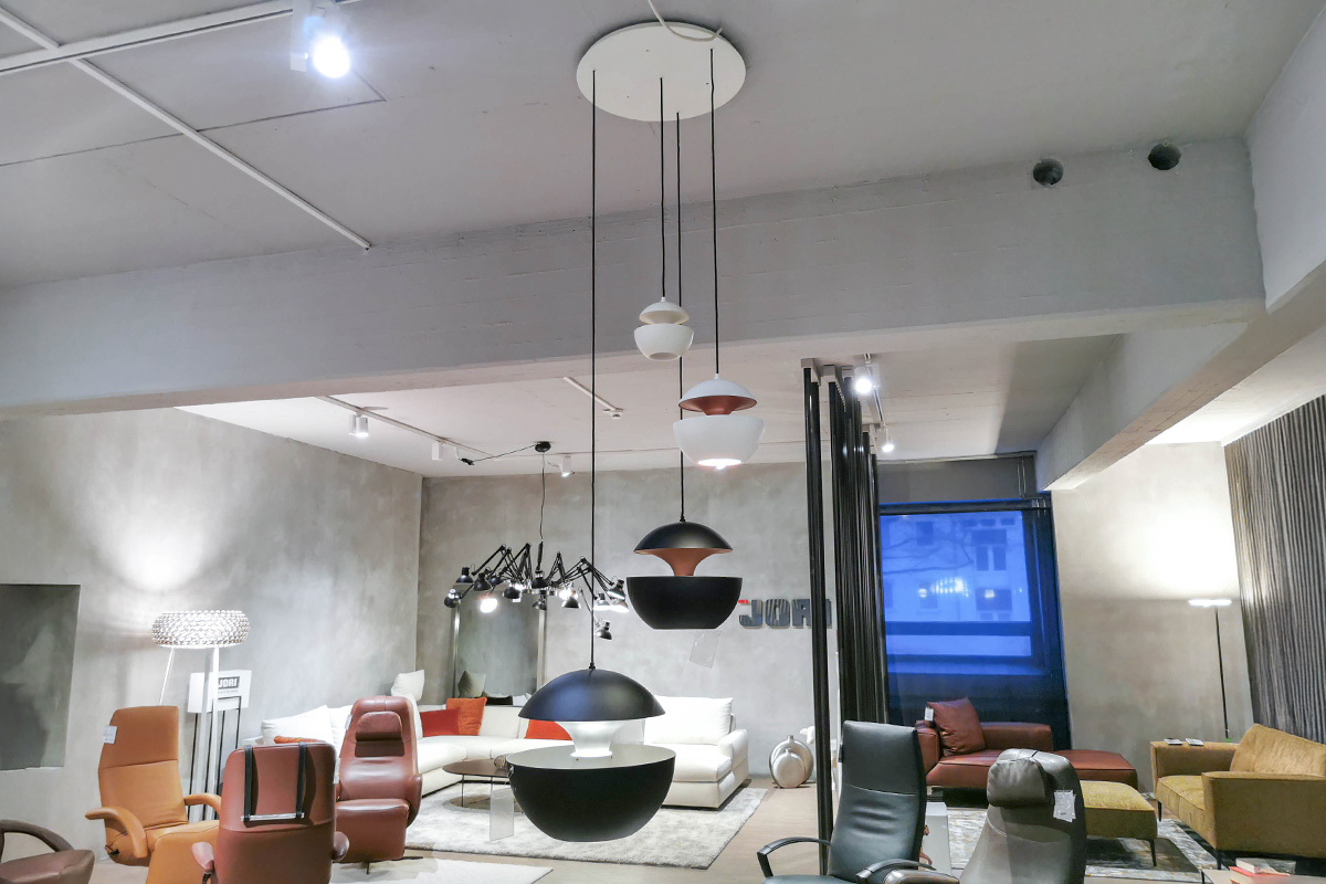 4er Set Hängeleuchten Here Comes The Sun von DCW für 1.308 € 4er Set Hängeleuchten Here Comes The Sun von DCW für 1.308 €