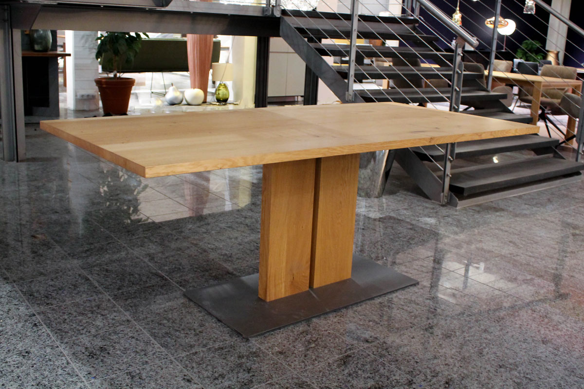 Esstisch C 25 von Scholtissek für 1.890 € Esstisch C 25 von Scholtissek für 1.890 €