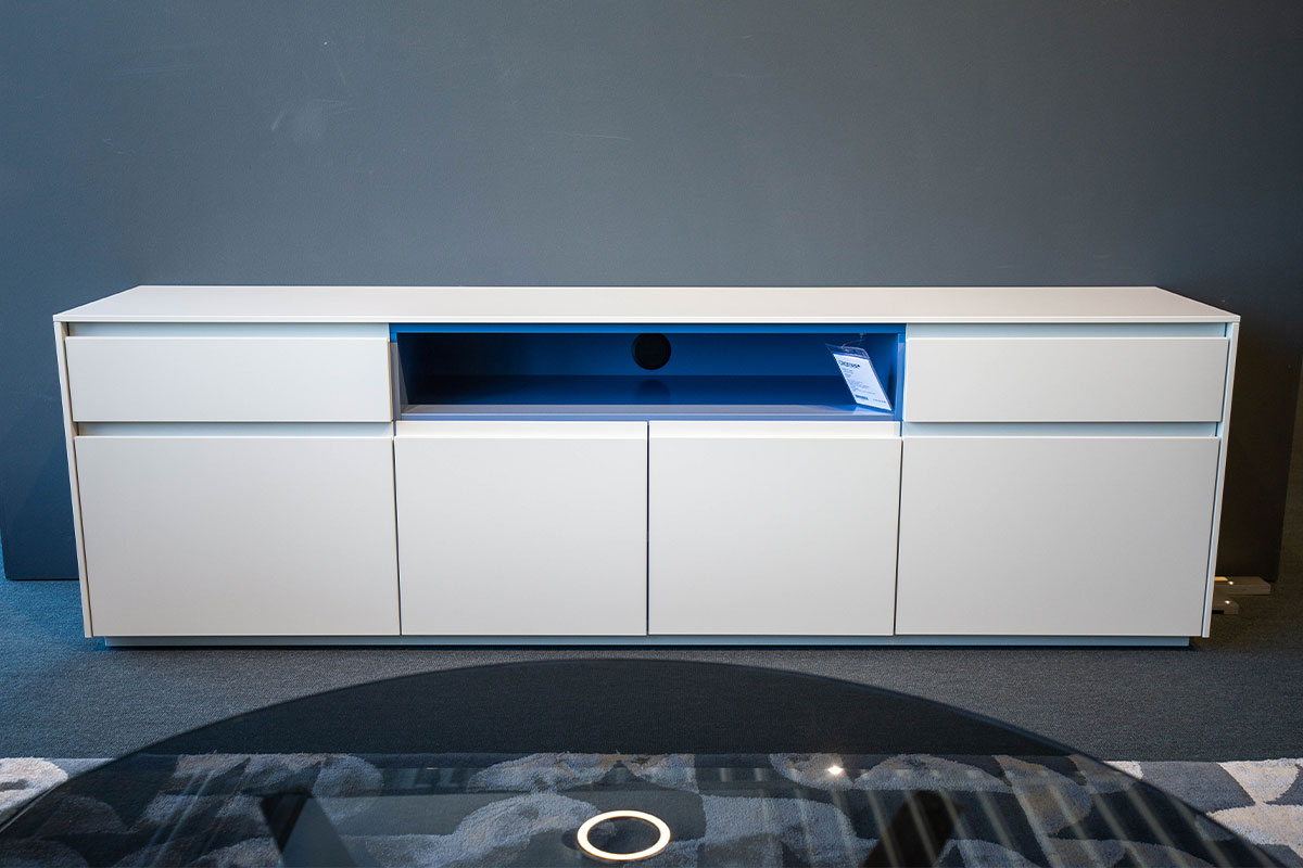 Sideboard Velare von Cramer Holzmanufaktur für 2.495 € Sideboard Velare von Cramer Holzmanufaktur für 2.495 €