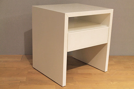 Nachtkommode Arcum von Cramer Holzmanufaktur im Sale