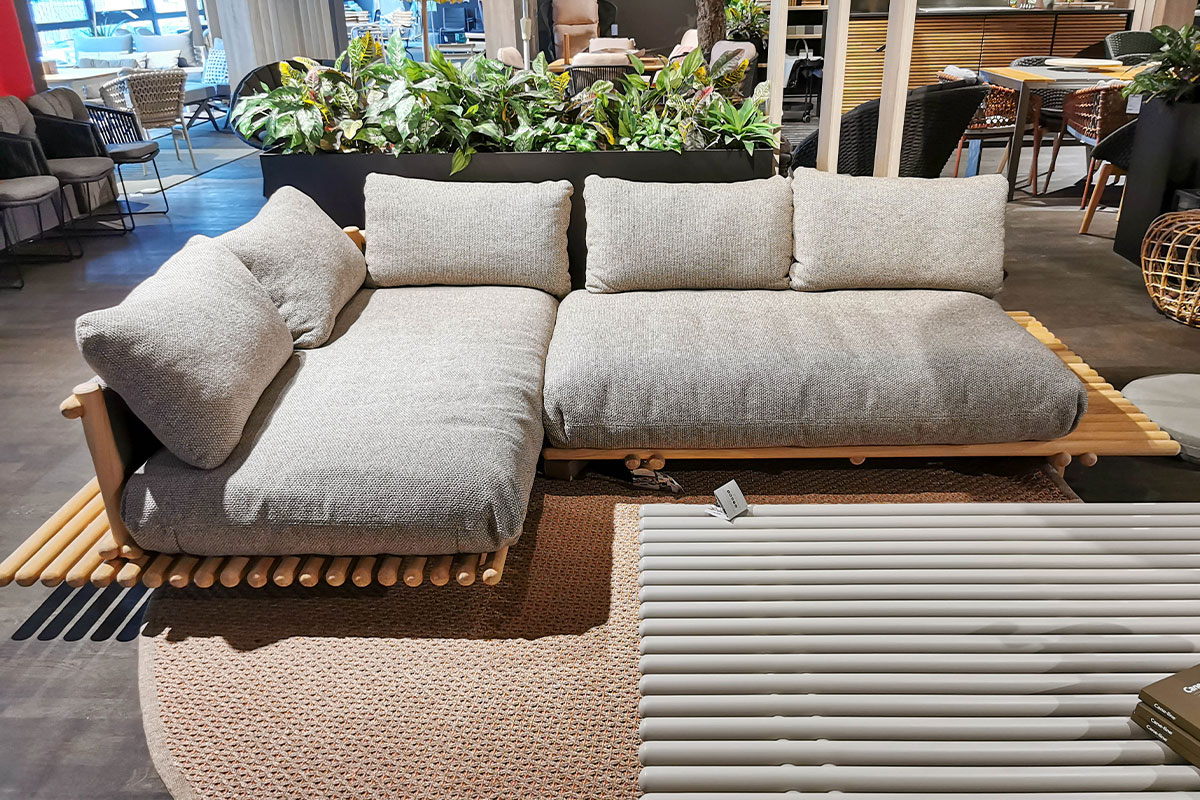 Outdoor-Lounge Sticks von Cane-line für 9.990 € Outdoor-Lounge Sticks von Cane-line für 9.990 €