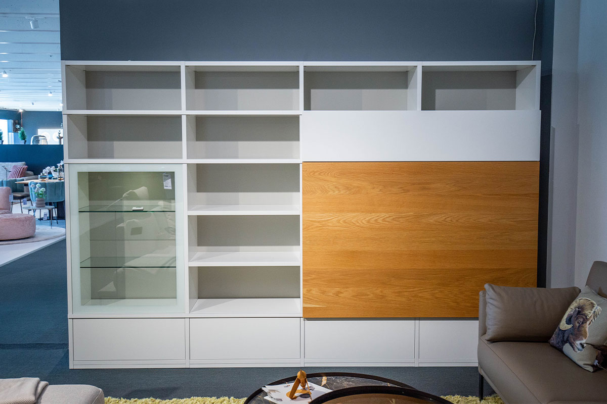 Wohnwand Publicum von Cramer Holzmanufaktur für 5.500 € Wohnwand Publicum von Cramer Holzmanufaktur für 5.500 €