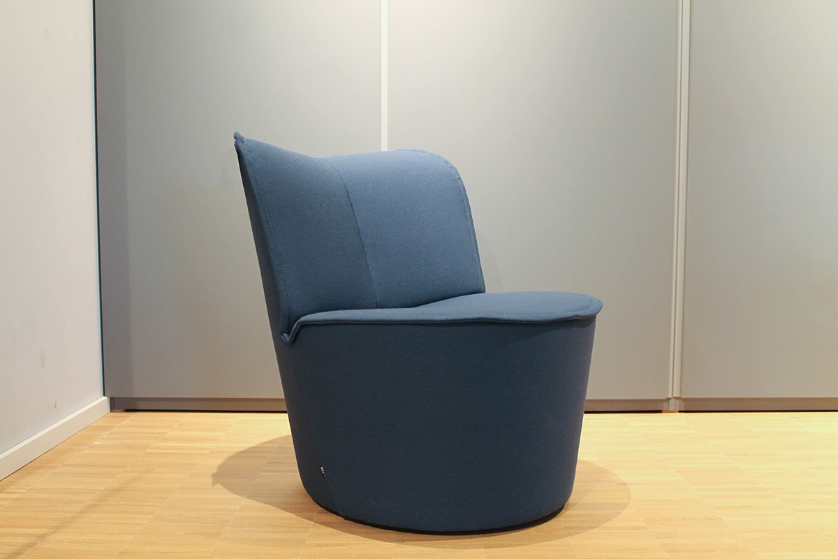 Drehsessel Nenou in Petrol von COR im Sale