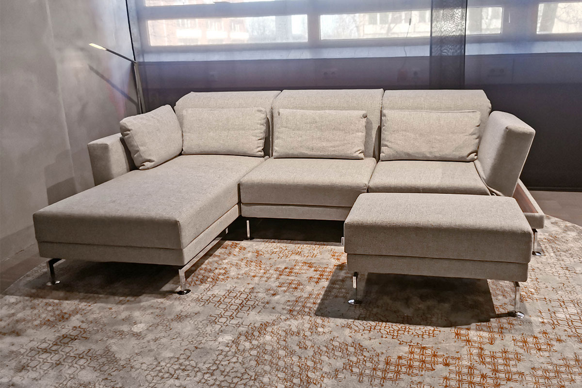 Ecksofa Moule Medium inkl. Hocker von Brühl im Sale