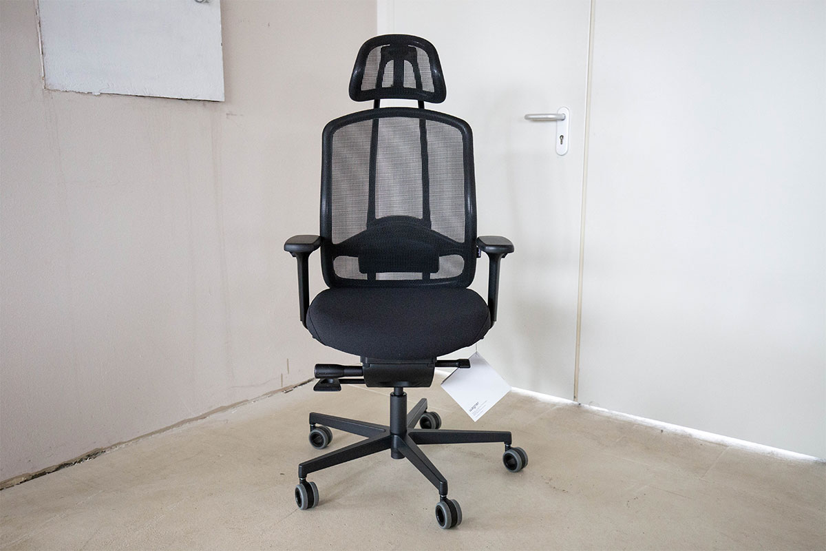 Bürodrehstuhl Alumedic Black Edition von Wagner für 767 € Bürodrehstuhl Alumedic Black Edition von Wagner für 767 €