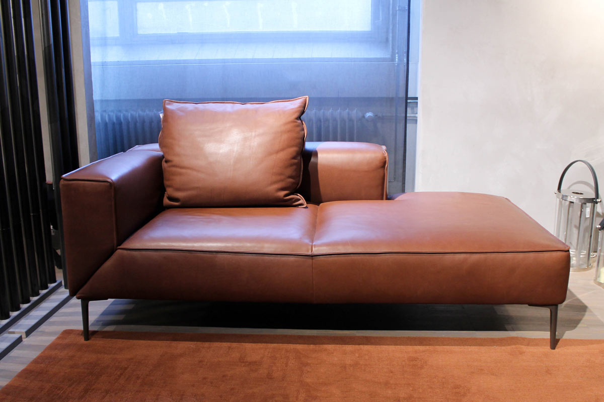 Sofa Longueville Landscape JR-8180, Leder von Jori für 5.990 € Sofa Longueville Landscape JR-8180, Leder von Jori für 5.990 €