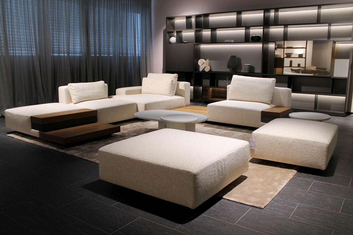 Sofa Marteen von Molteni&C für 15.990 € Sofa Marteen von Molteni&C für 15.990 €