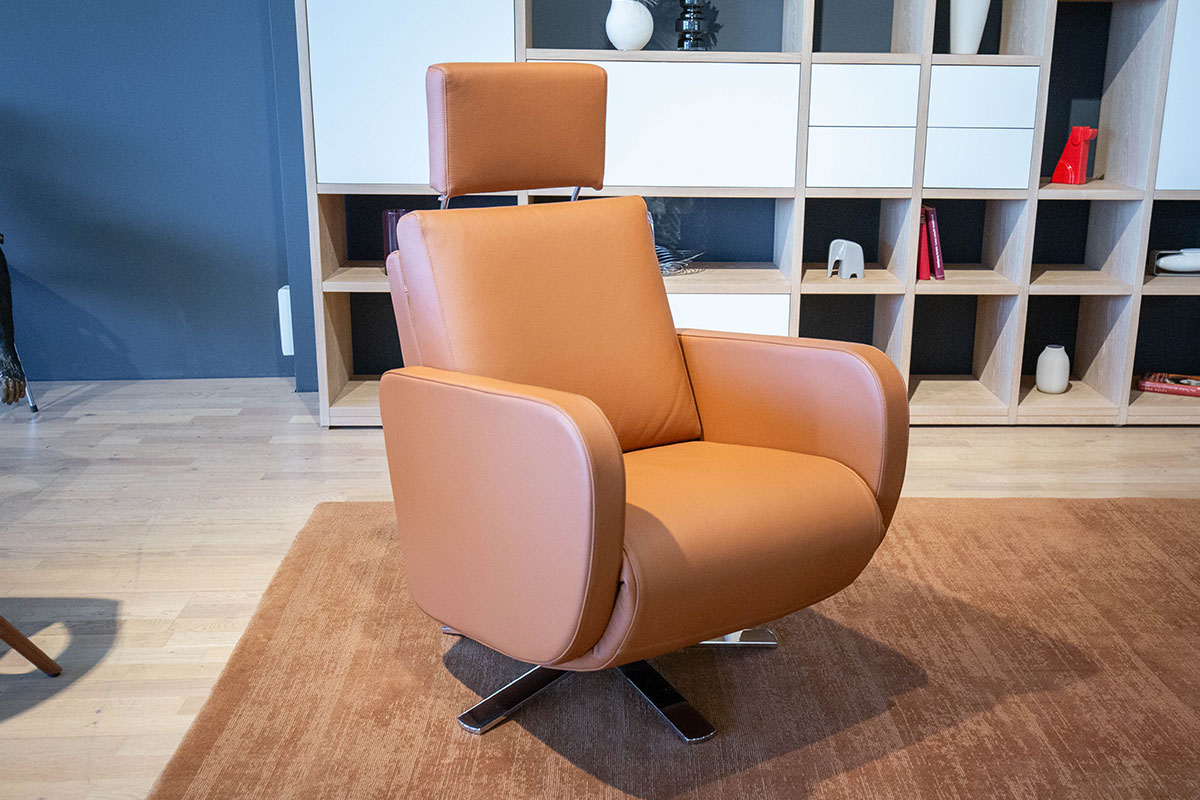 Sessel Cubo von Strässle für 3.500 € Sessel Cubo von Strässle für 3.500 €