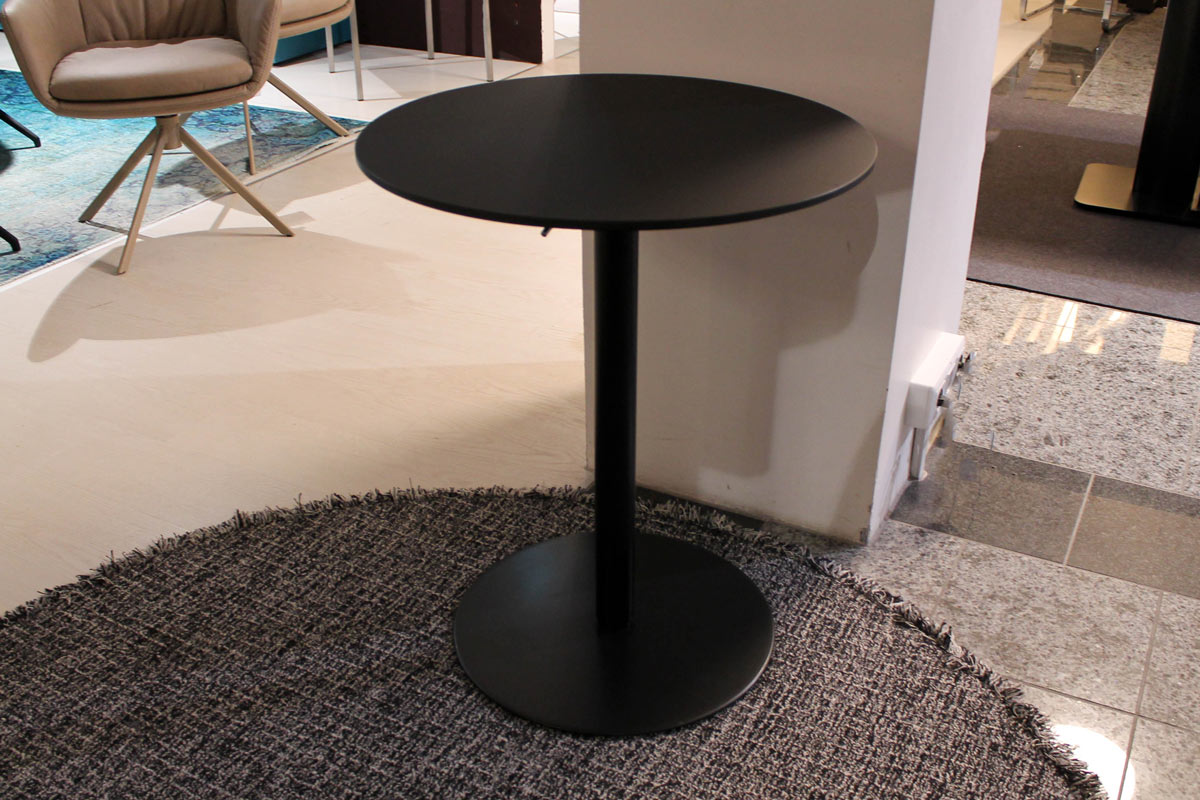 Bistrotisch Brio von Lapalma für 490 € Bistrotisch Brio von Lapalma für 490 €