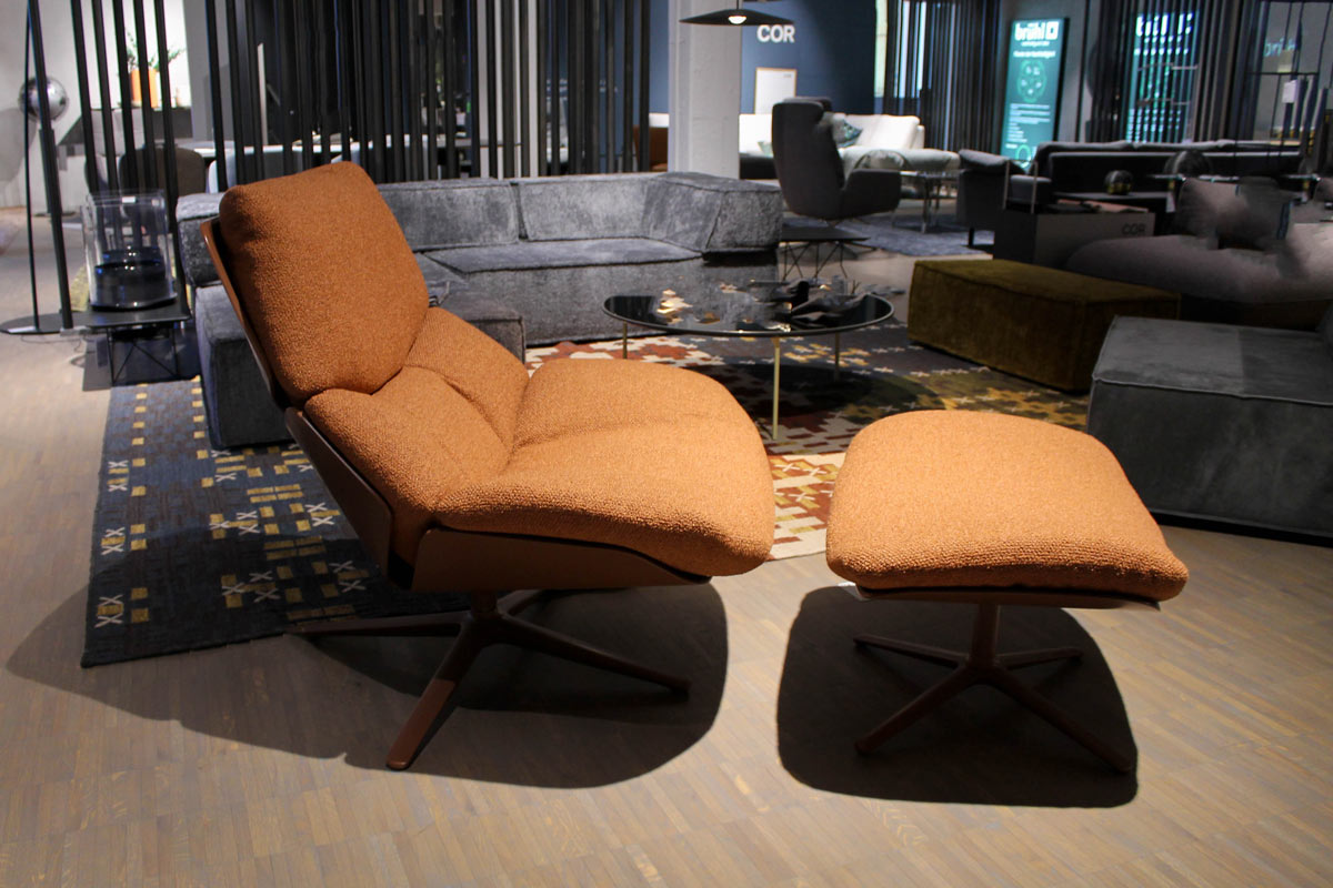 Sessel Shrimp inkl. Hocker von COR für 4.890 € Sessel Shrimp inkl. Hocker von COR für 4.890 €