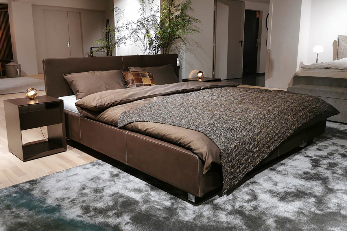 Doppelbett Play von Cramer Polstermanufaktur für 3.860 € Doppelbett Play von Cramer Polstermanufaktur für 3.860 €