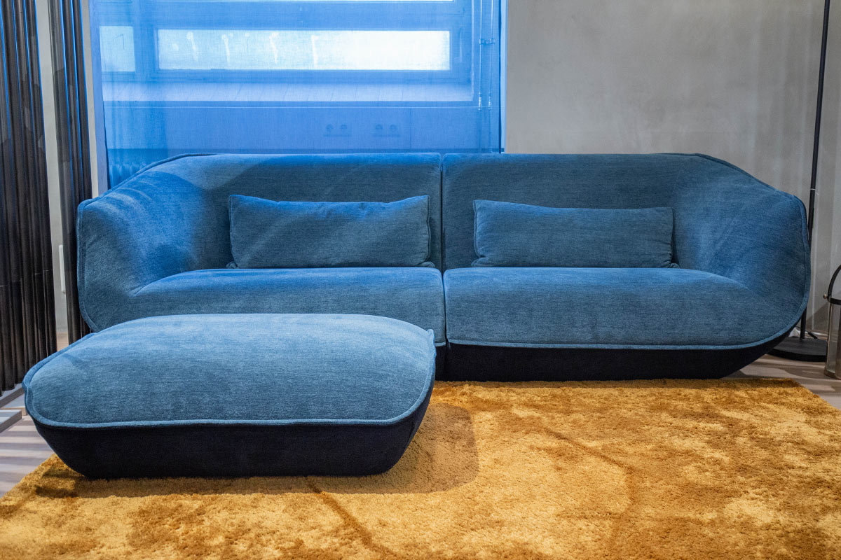 Sofa Nook inkl. Hocker von COR im Sale