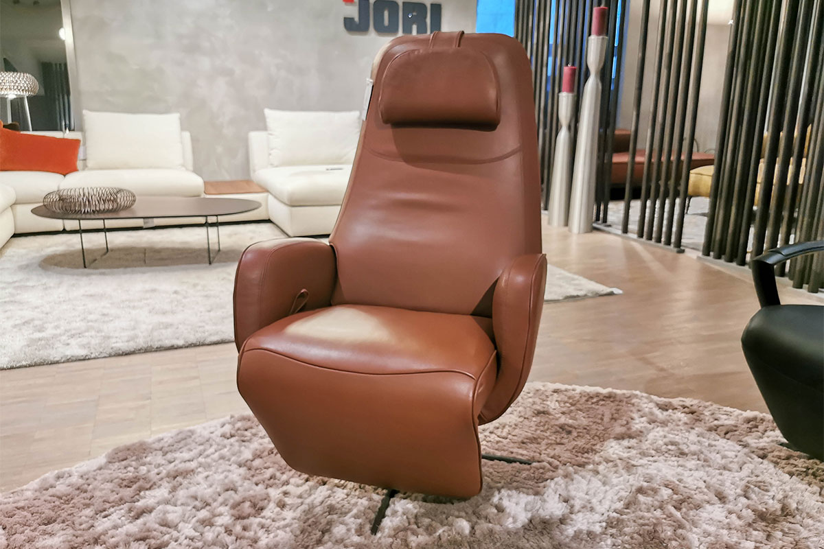 Relaxsessel Cosy Ghost multi-move medi Leder Lipano Castagna von Jori im Sale