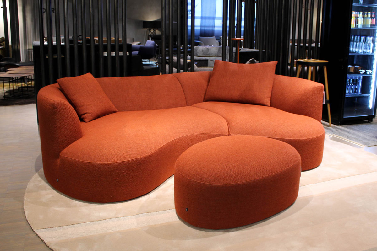 Sofa Siwa inkl. Hocker von COR für 8.990 € Sofa Siwa inkl. Hocker von COR für 8.990 €