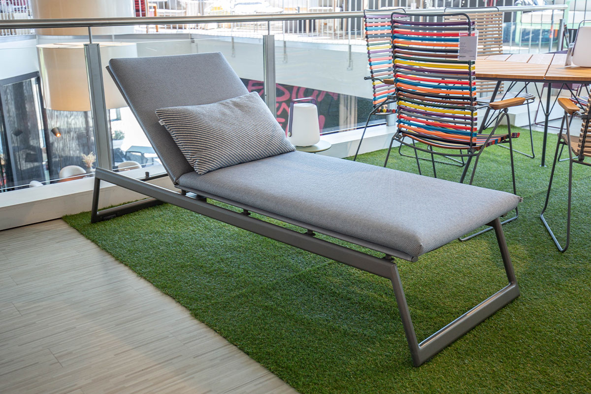 Outdoor-Liege Yoko 227 von Rolf Benz im Sale