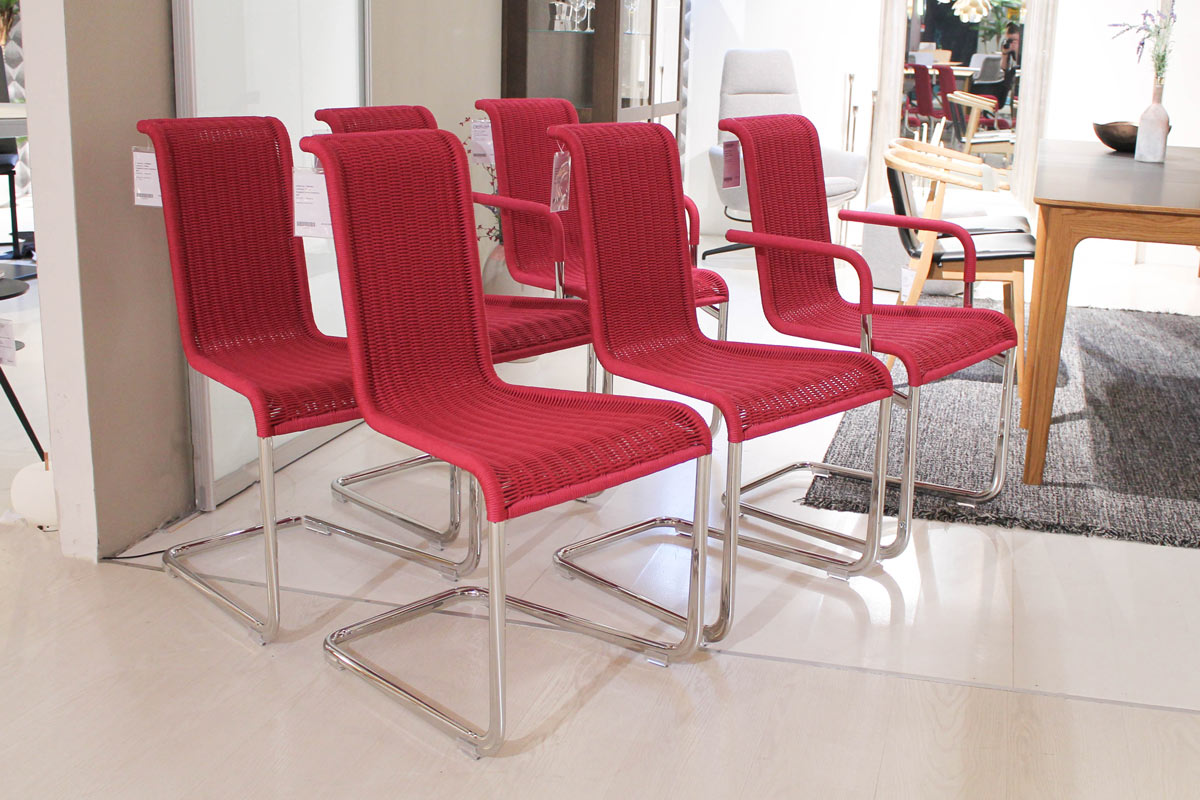 Kragstuhl B20 und D21 6er Gruppe von Tecta für 3.890 € Kragstuhl B20 und D21 6er Gruppe von Tecta für 3.890 €