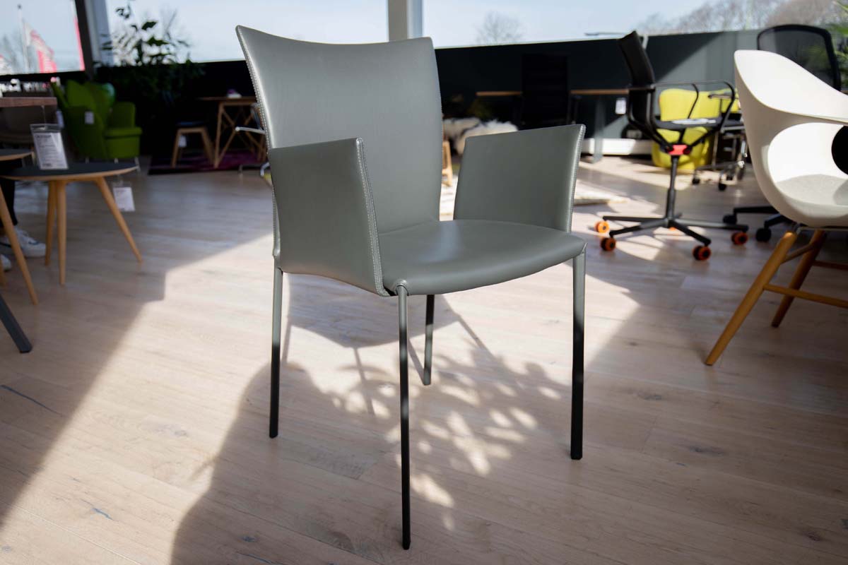 Ausstellungstück im Sale: Stuhl Nobile Soft von Draenert für 729 €